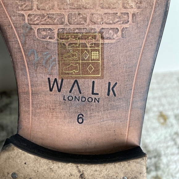 WALK LONDON - Men’s Size 6 Black Leather Chelsea Boots - EUC - Picture 4 of 7